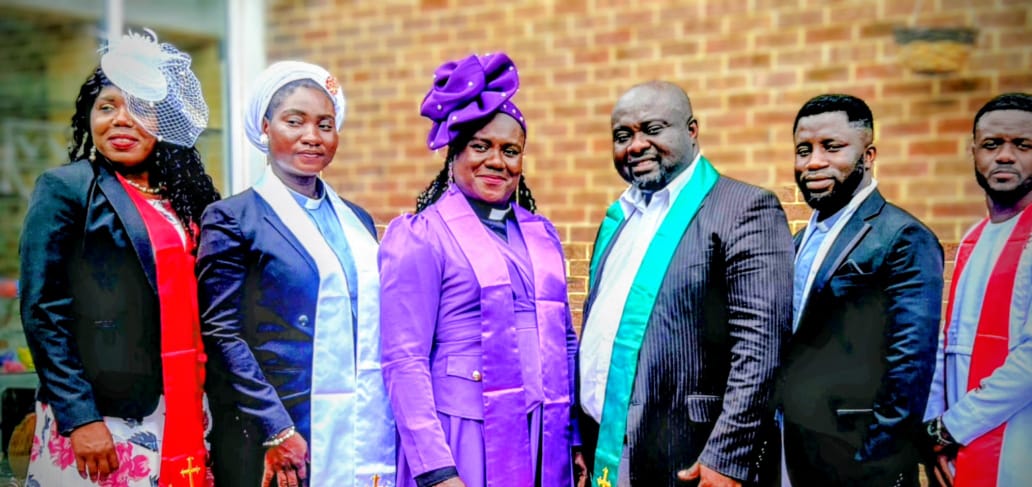 Congregation worshipping